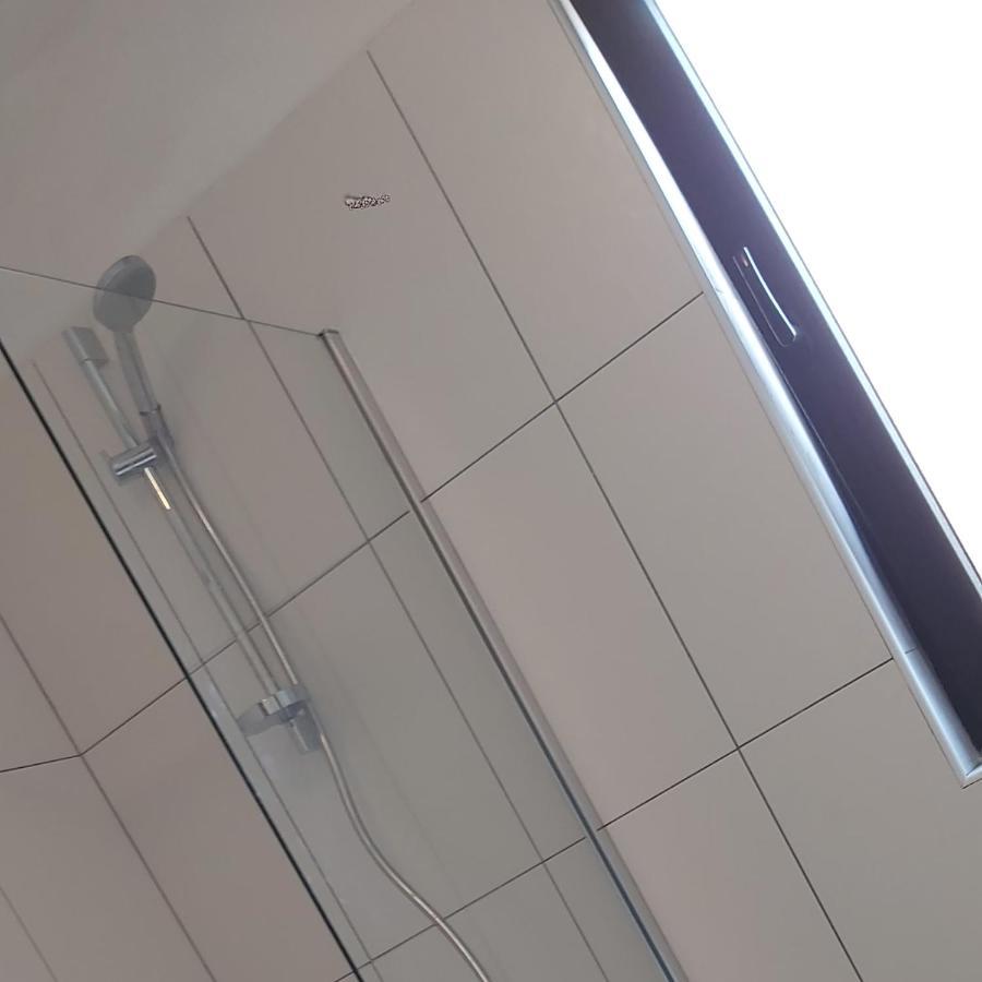 Apartment Iva Njivice Bagian luar foto
